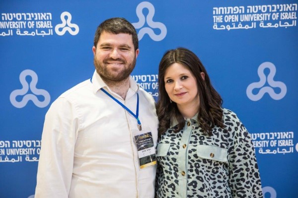 7 מתוך 405